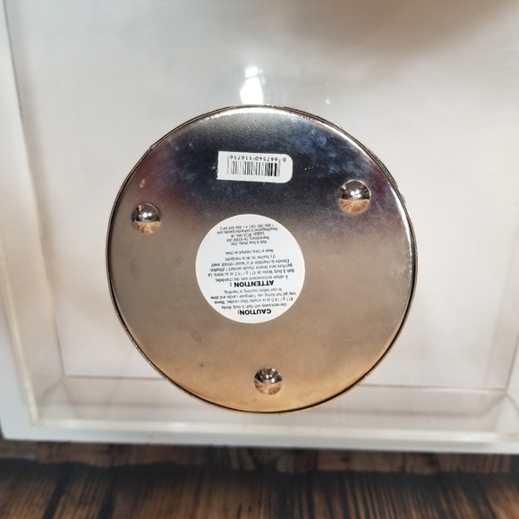 Bath & Body Works Christmas Set of 2 Silver Candle & Soap Holder Holiday Set - Picture 8 of 16